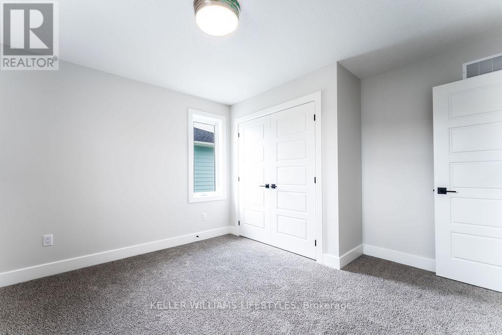 409 Breakwater Boulevard, Central Elgin, Ontario  N5L 0B5 - Photo 13 - X12916768