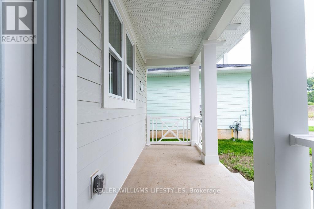 409 Breakwater Boulevard, Central Elgin, Ontario  N5L 0B5 - Photo 31 - X12916768