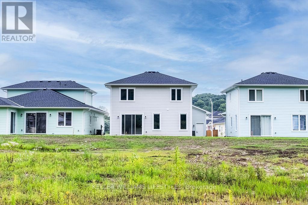 409 Breakwater Boulevard, Central Elgin, Ontario  N5L 0B5 - Photo 35 - X12916768