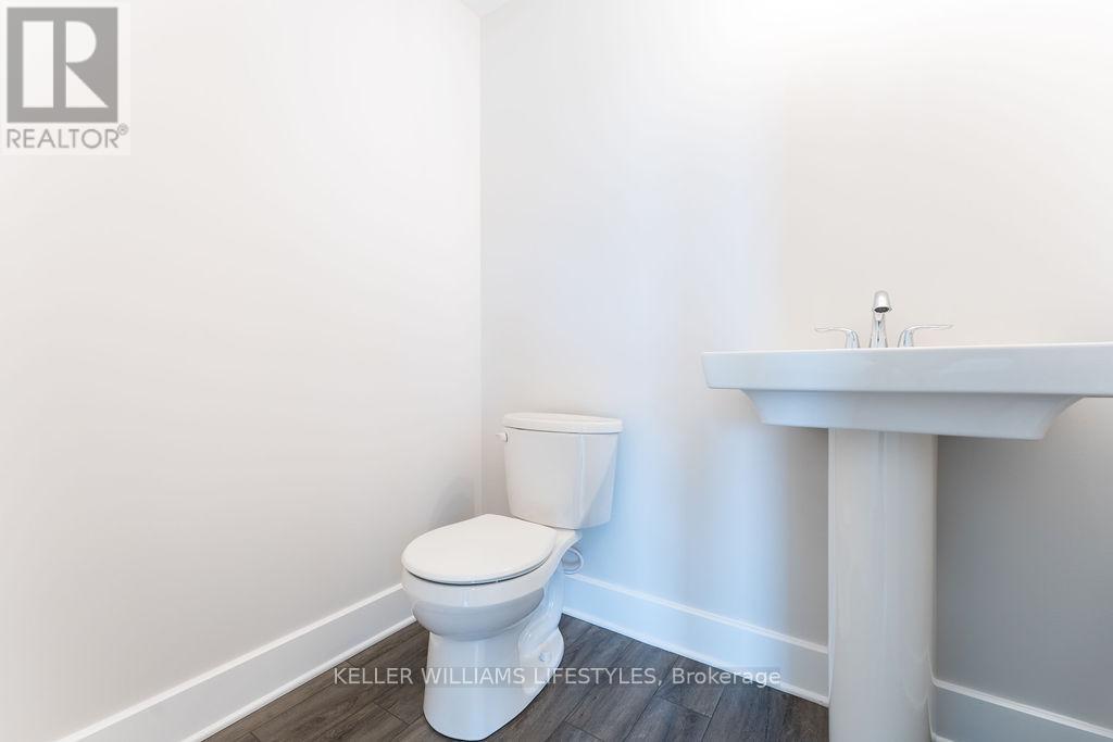 409 Breakwater Boulevard, Central Elgin, Ontario  N5L 0B5 - Photo 5 - X12916768