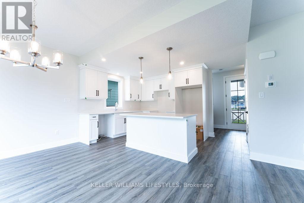 409 Breakwater Boulevard, Central Elgin, Ontario  N5L 0B5 - Photo 8 - X12916768