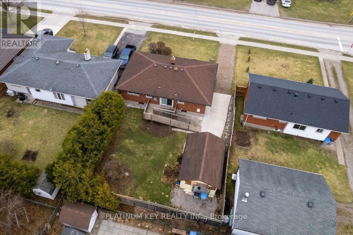 Photo 21 of 21 for 196 Mckellar Street