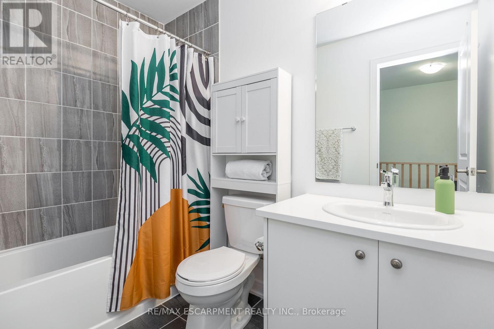 33 Red Maple Lane, Barrie, Ontario  L9J 0N4 - Photo 29 - S12855020