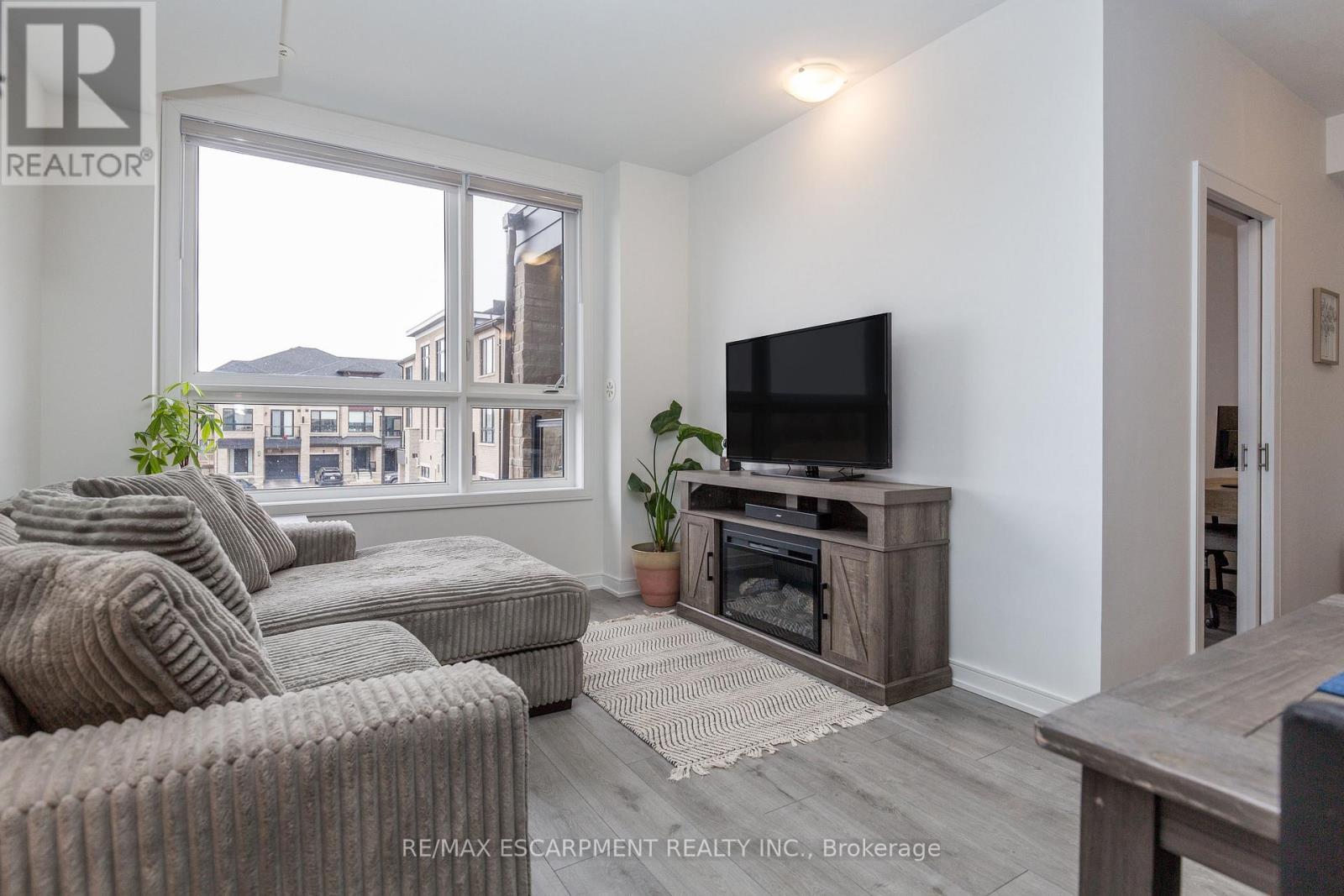 33 Red Maple Lane, Barrie, Ontario  L9J 0N4 - Photo 20 - S12855020