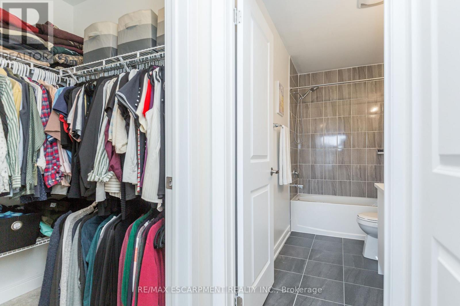 33 Red Maple Lane, Barrie, Ontario  L9J 0N4 - Photo 38 - S12855020