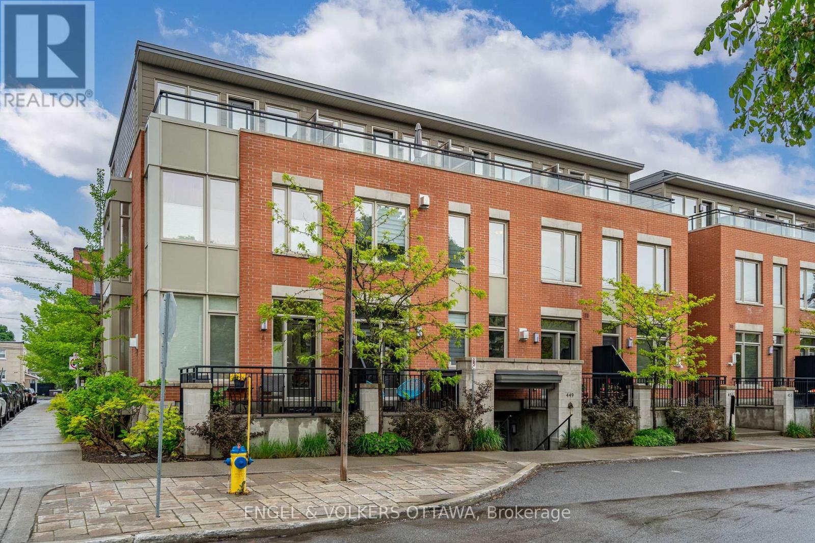 449 EDISON AVENUE, Ottawa, Ontario