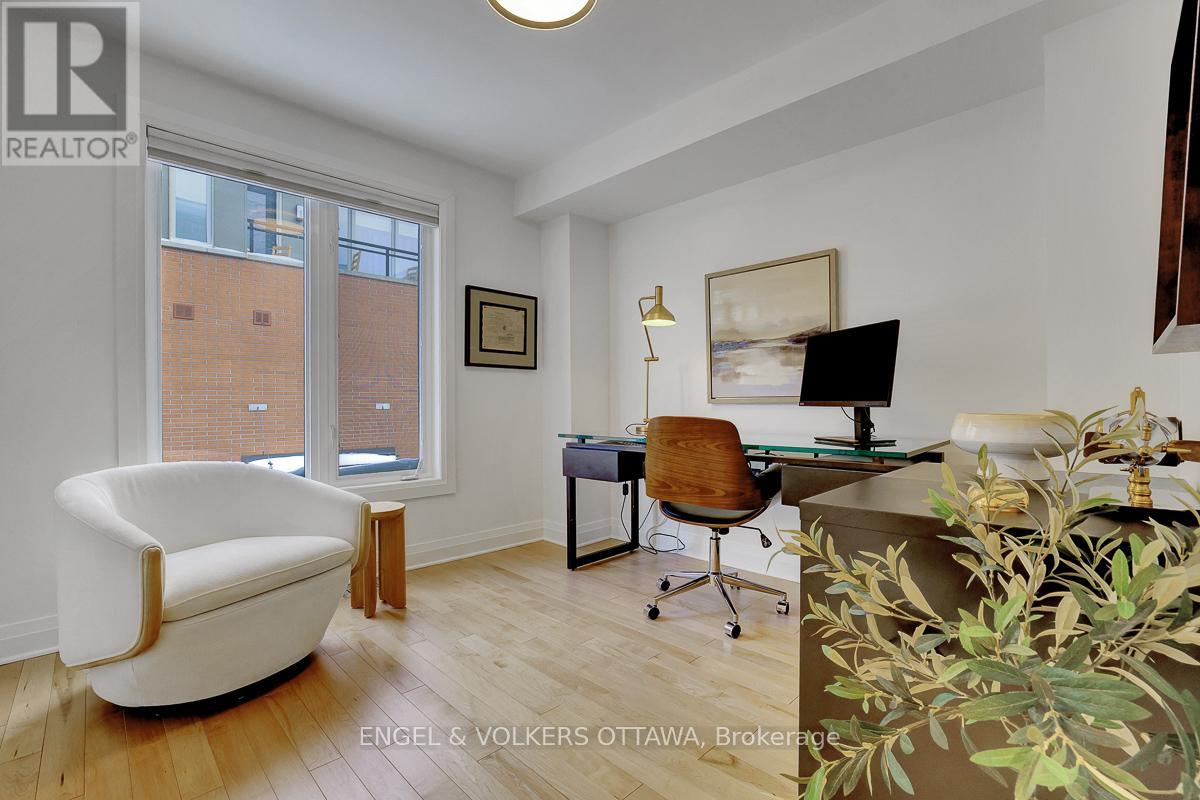 449 Edison Avenue, Ottawa, Ontario  K2A 1S5 - Photo 25 - X12915886