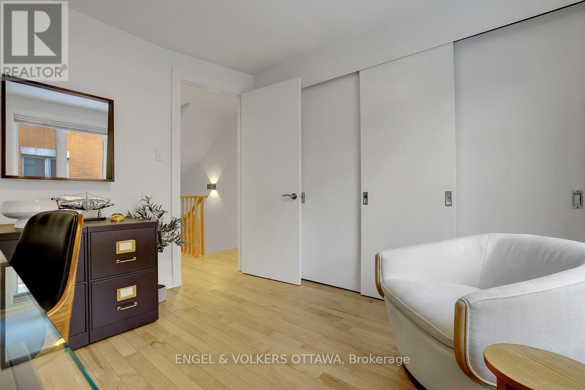 449 Edison Avenue, Ottawa, Ontario  K2A 1S5 - Photo 26 - X12915886