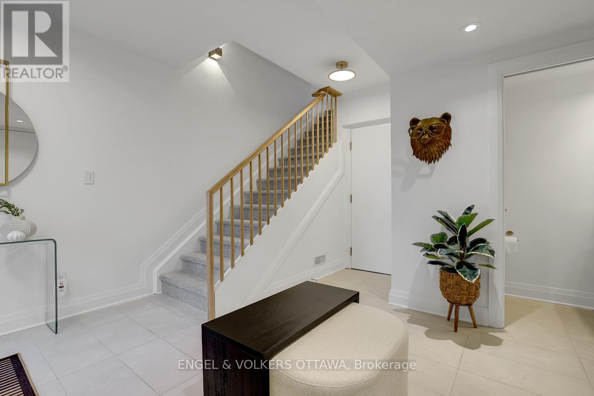 449 Edison Avenue, Ottawa, Ontario  K2A 1S5 - Photo 7 - X12915886