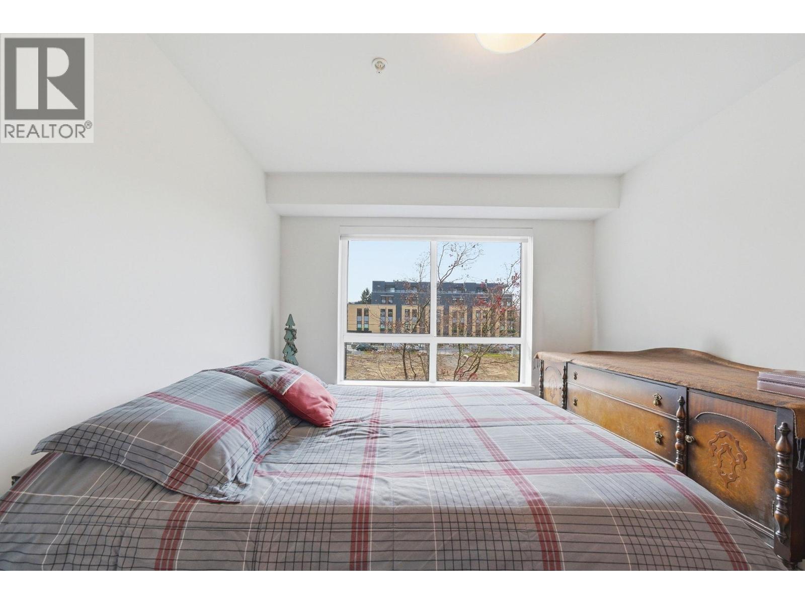 204 1519 Crown Street, North Vancouver, British Columbia  V7J 1G6 - Photo 11 - R3103157