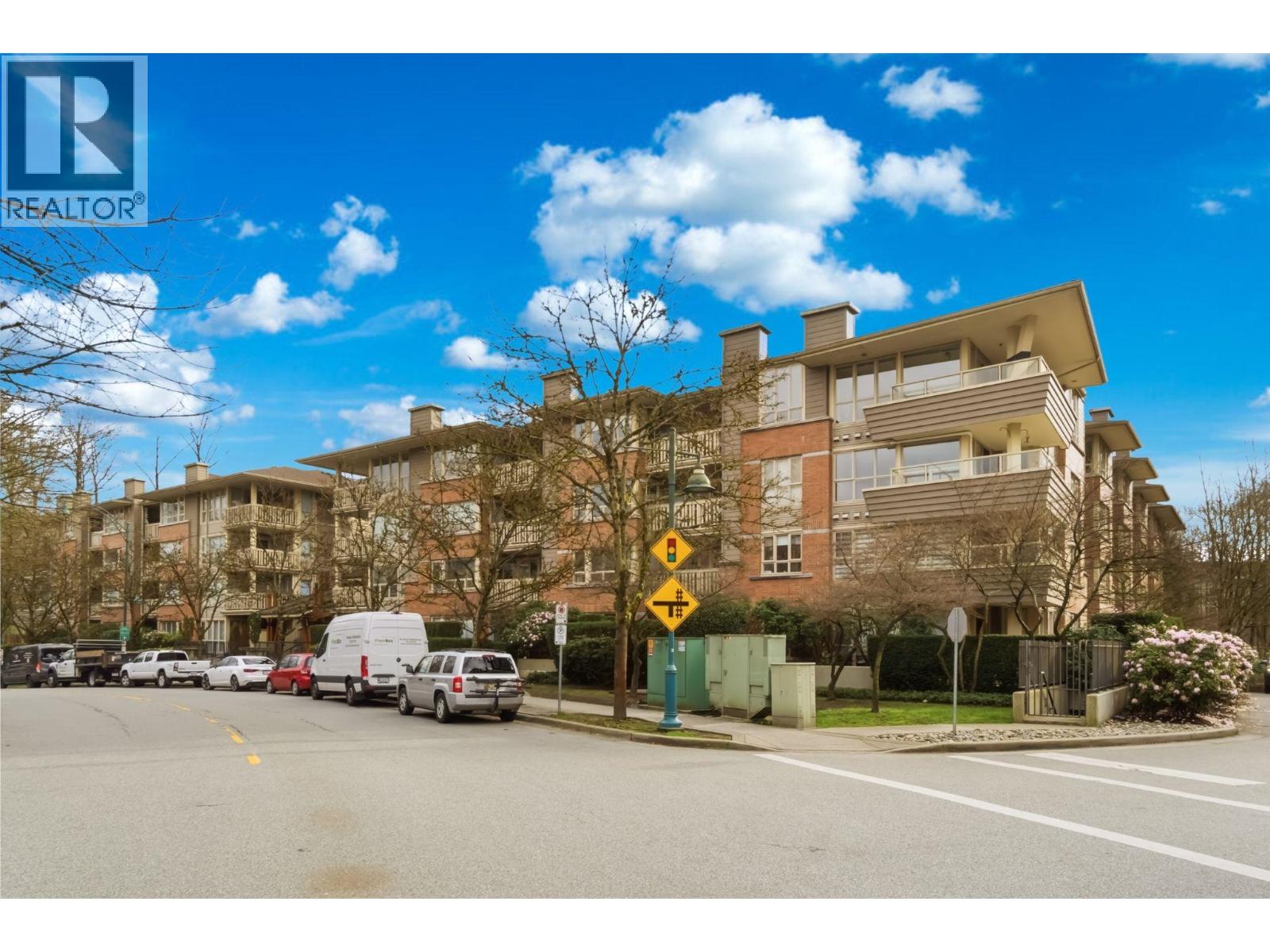 308 801 KLAHANIE DRIVE, Port Moody, British Columbia