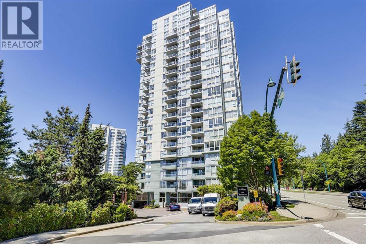 201 295 GUILDFORD WAY, Port Moody, British Columbia