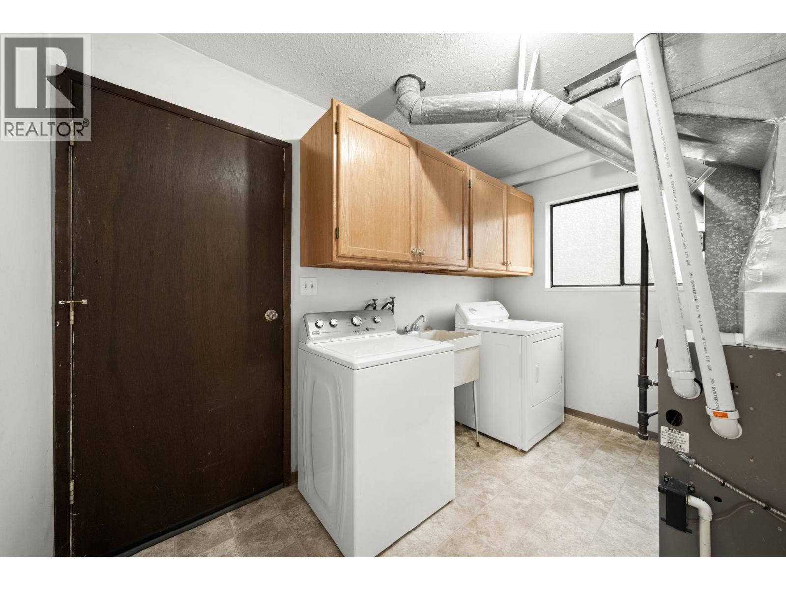 1140 Lansdowne Drive, Coquitlam, British Columbia  V3B 5R3 - Photo 23 - R3103195