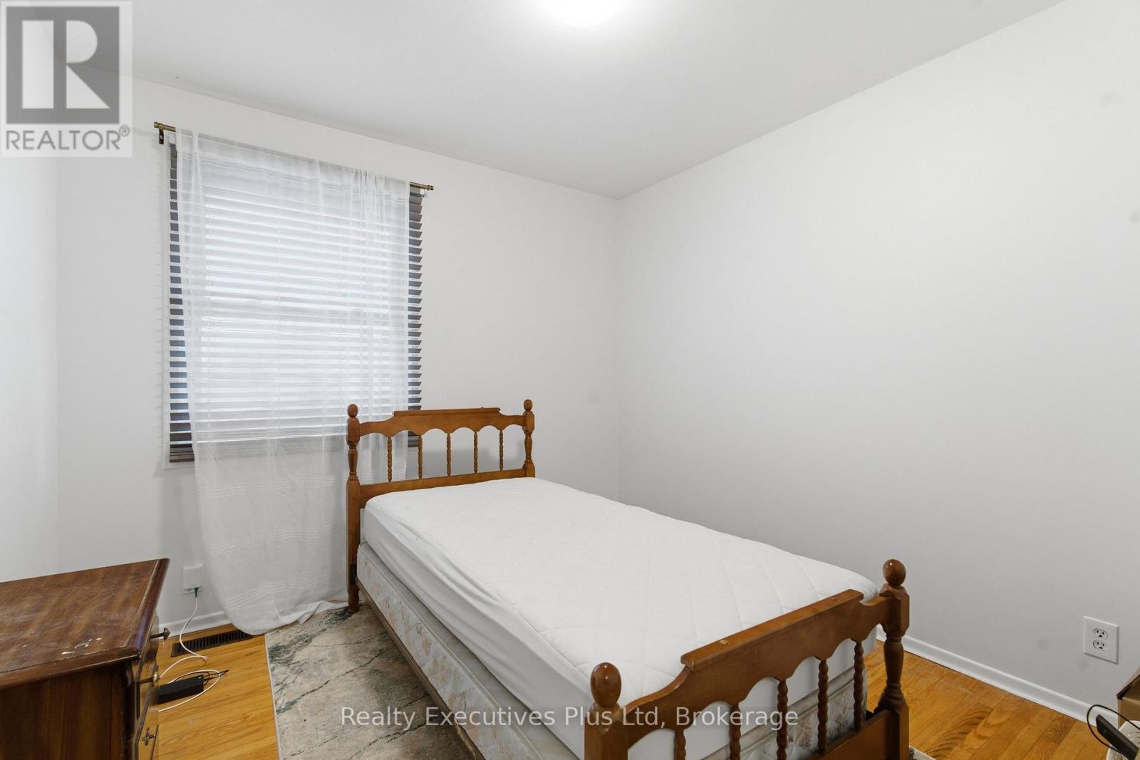90 Western Avenue, Guelph, Ontario N1H 6A8 - Photo 12 - X12916828
