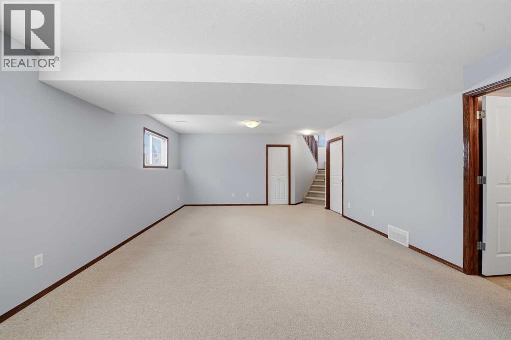 159 Lanterman Close, Red Deer, Alberta  T4N 3N8 - Photo 17 - A2294192