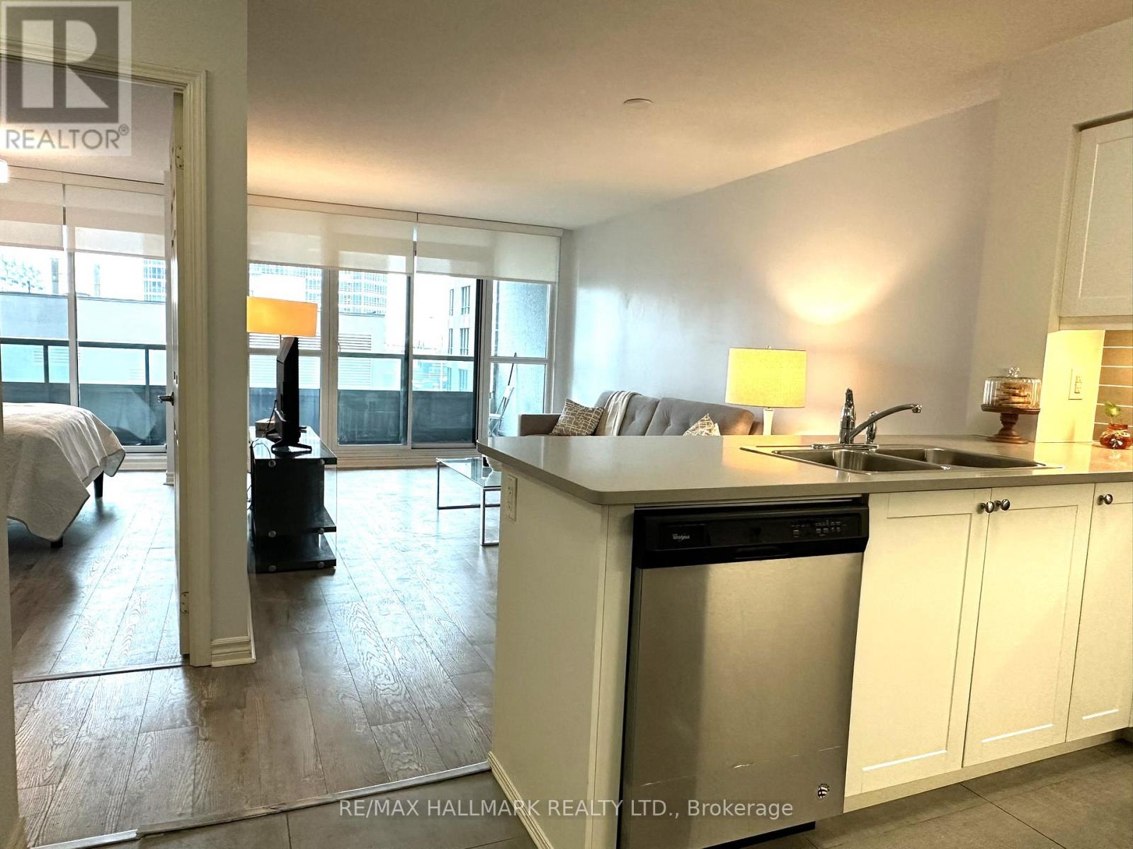 626 - 25 Lower Simcoe Street, Toronto, Ontario M5J 3A1 - Photo 17 - C12916776