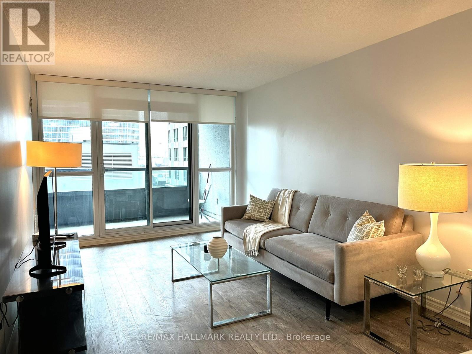 626 - 25 Lower Simcoe Street, Toronto, Ontario M5J 3A1 - Photo 3 - C12916776