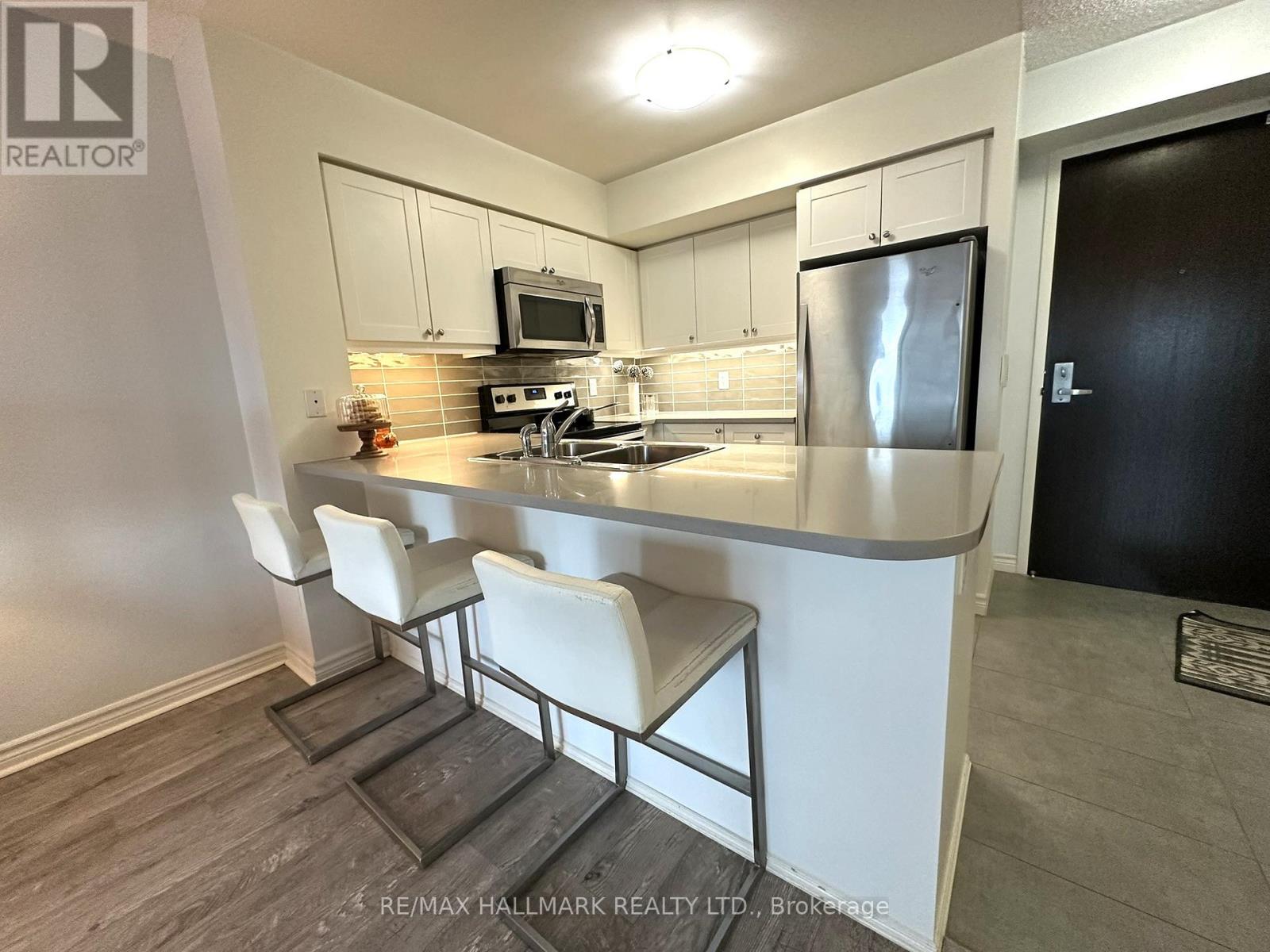 626 - 25 Lower Simcoe Street, Toronto, Ontario M5J 3A1 - Photo 8 - C12916776