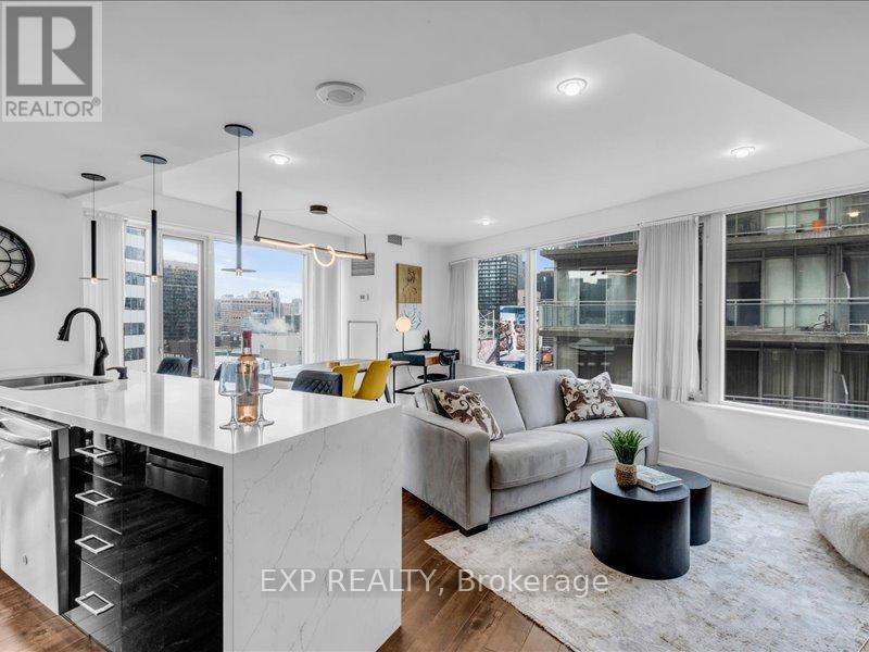 1816 - 210 Victoria Street, Toronto, Ontario  M5B 2R3 - Photo 2 - C12916790