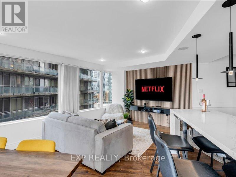 1816 - 210 Victoria Street, Toronto, Ontario  M5B 2R3 - Photo 3 - C12916790