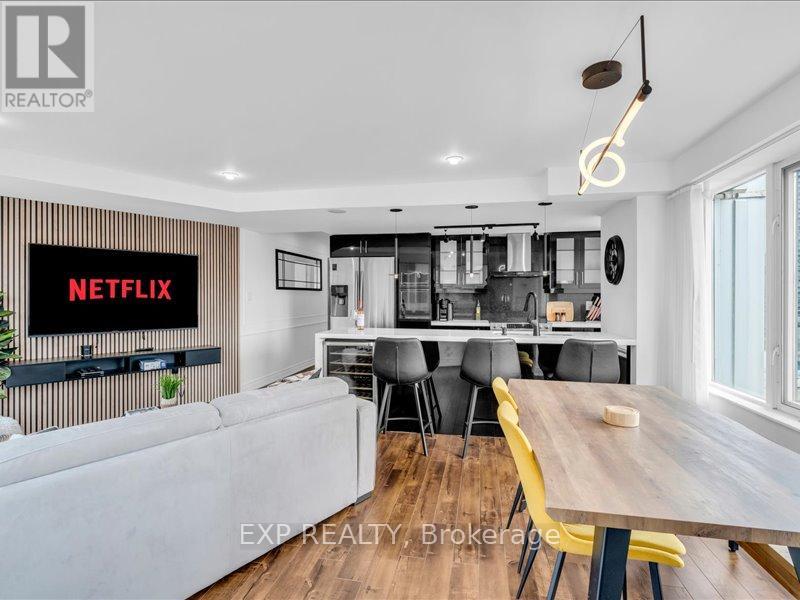 1816 - 210 Victoria Street, Toronto, Ontario  M5B 2R3 - Photo 7 - C12916790