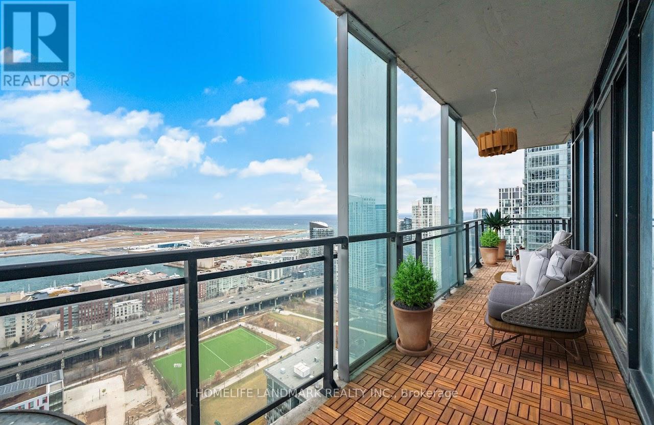 4009 - 25 Capreol Court, Toronto, Ontario  M5V 3Z7 - Photo 28 - C12916816