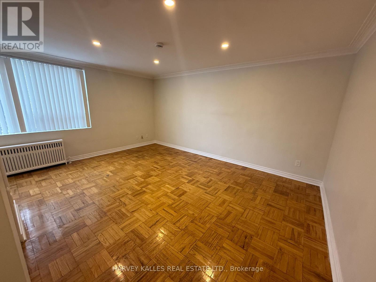 403 - 180 Vaughan Road, Toronto, Ontario M6C 2M3 - Photo 4 - C12916834