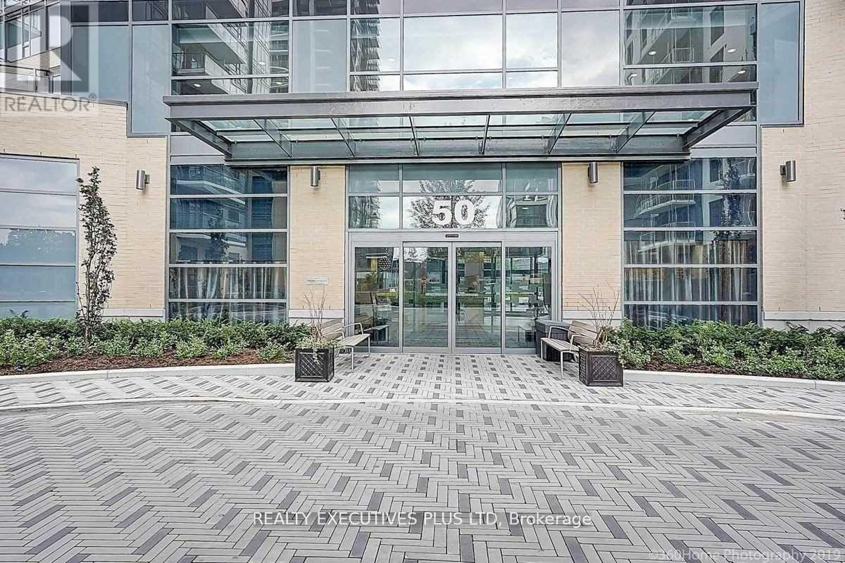 1909 - 50 Ann O'reilly Road, Toronto, Ontario  M2J 0C9 - Photo 2 - C12916838