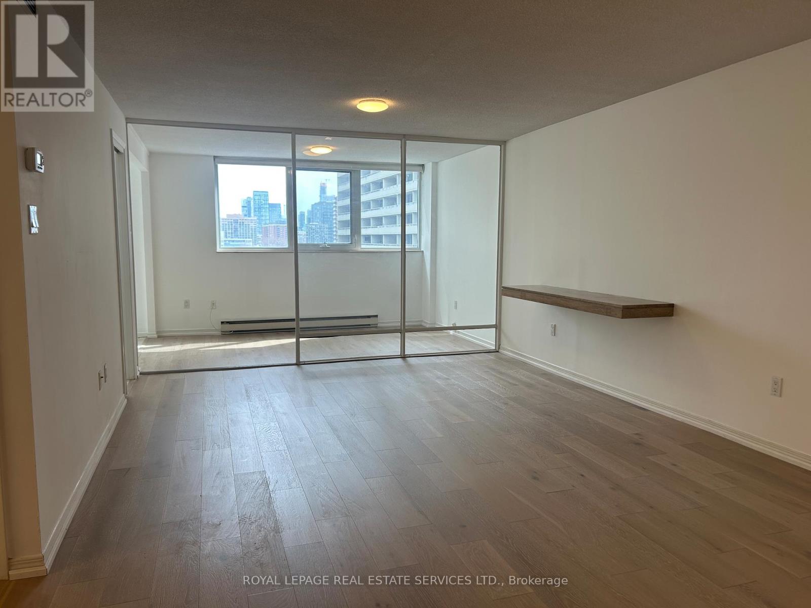 901 - 360 Bloor Street E, Toronto, Ontario  M4W 3M3 - Photo 4 - C12916842