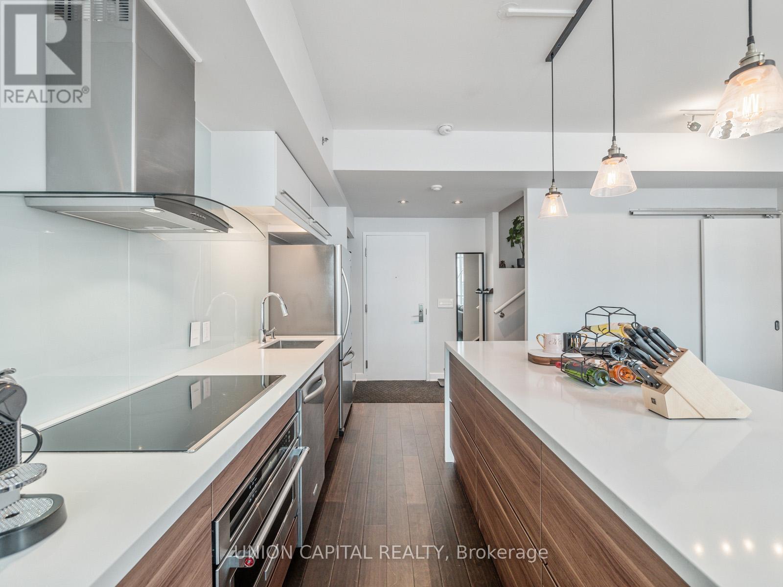 Lph9 - 21 Nelson Street, Toronto, Ontario  M5V 3H9 - Photo 11 - C12916848