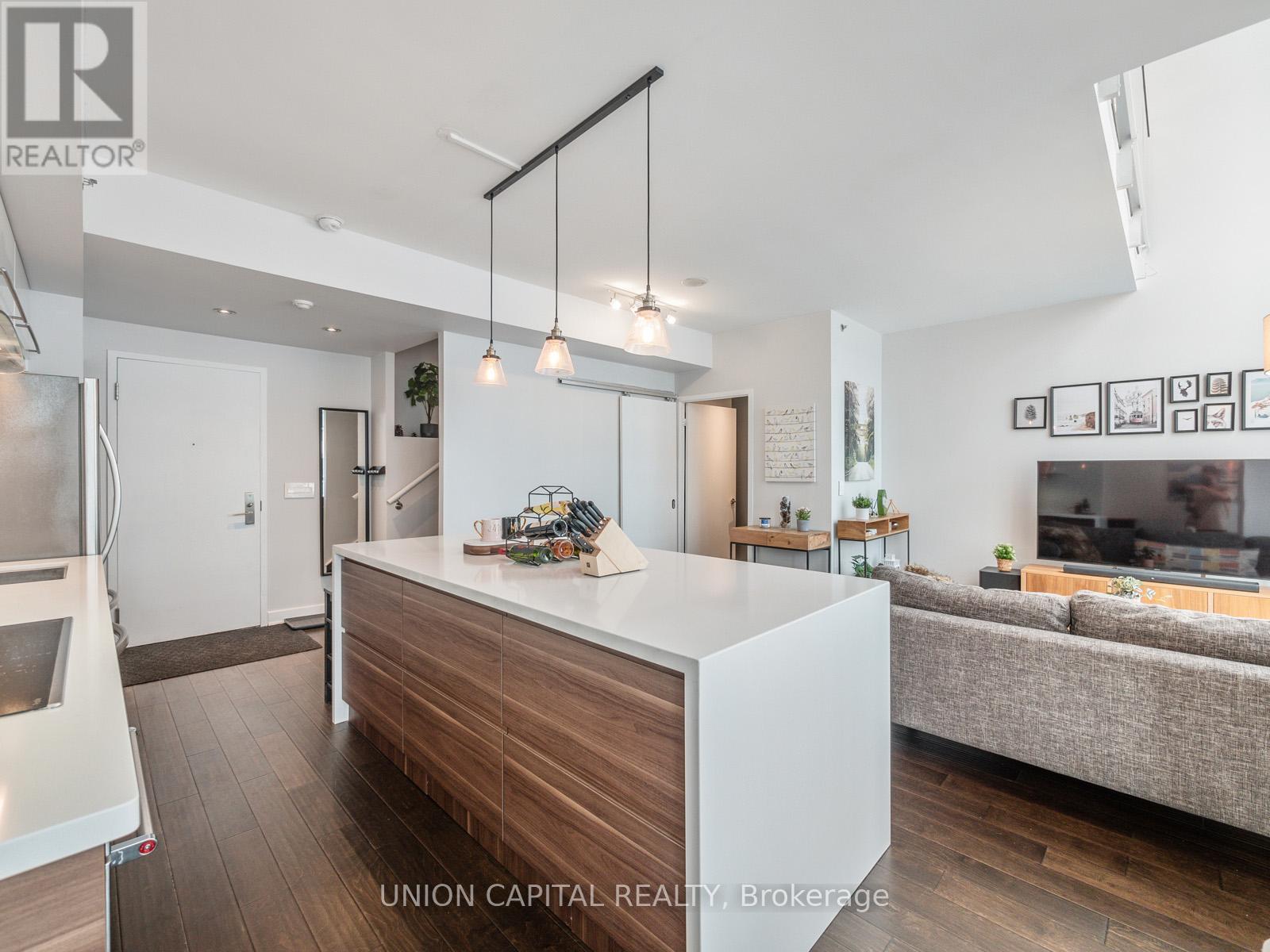 Lph9 - 21 Nelson Street, Toronto, Ontario  M5V 3H9 - Photo 12 - C12916848