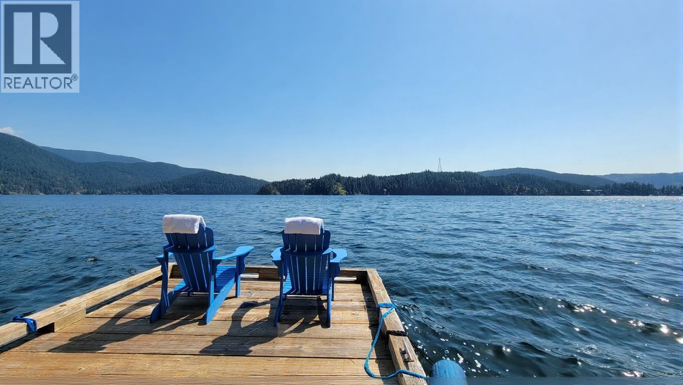 5125 Indian River Drive, North Vancouver, British Columbia  V7G 2T6 - Photo 4 - R3076609