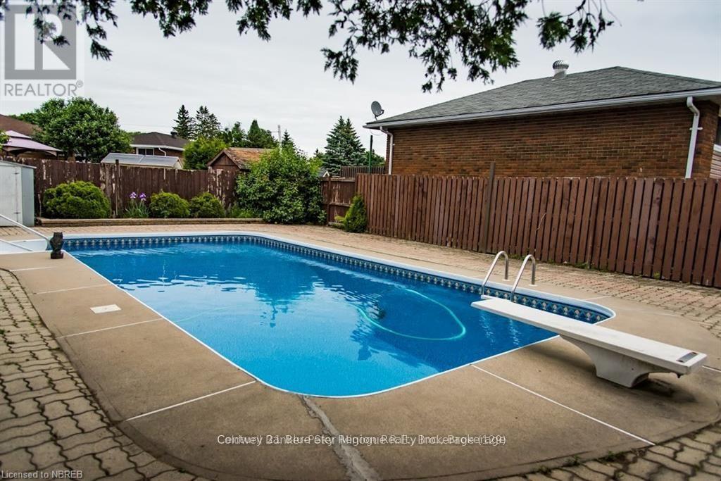 62 Joseph Street, North Bay, Ontario  P1A 1M1 - Photo 29 - X12915758