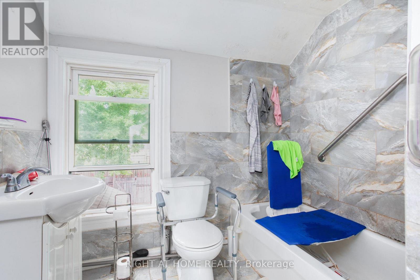 167-177 Wilson Street, Hamilton, Ontario  L8R 1E3 - Photo 18 - X12631388