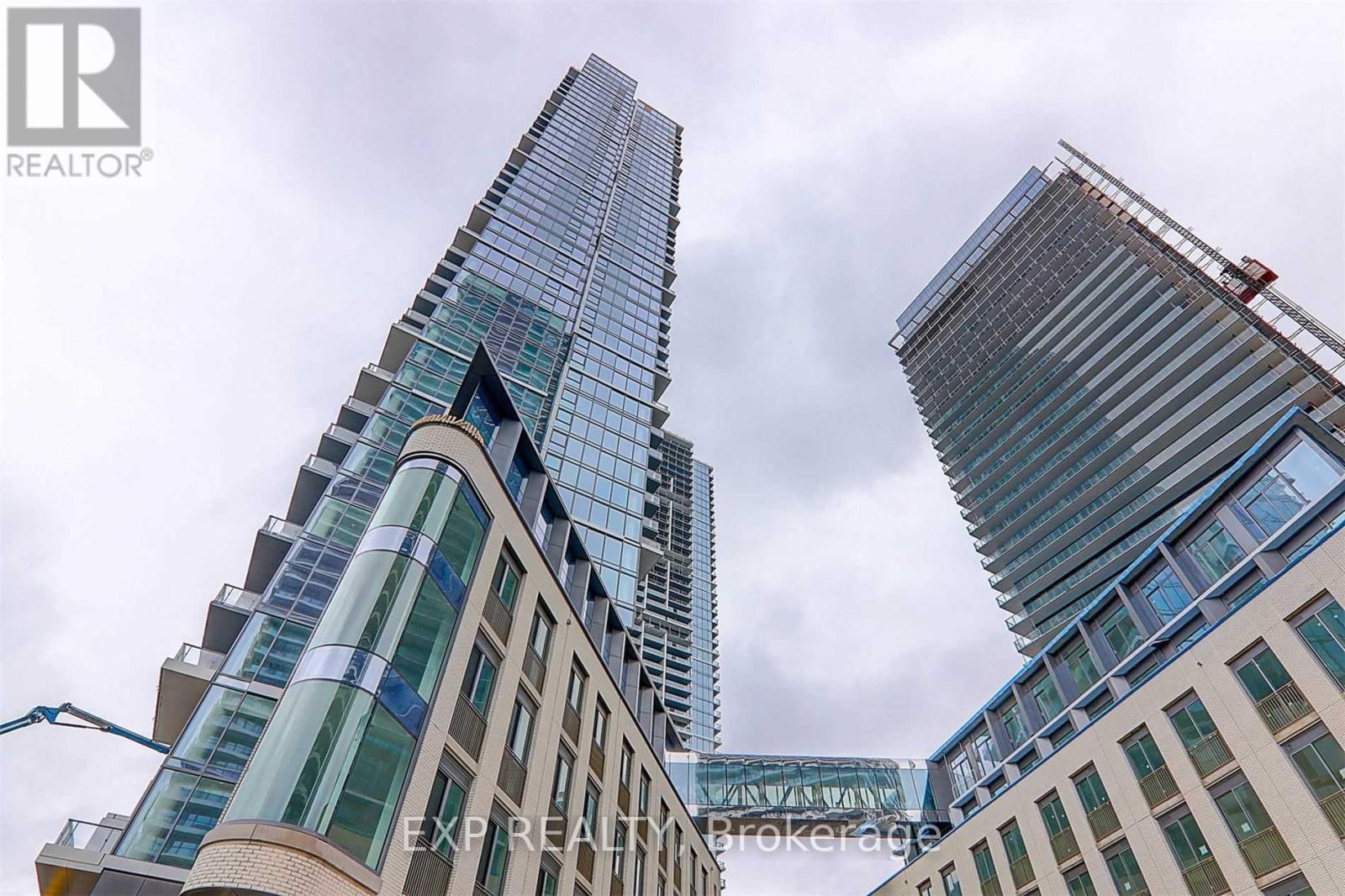 2515 - 1000 Portage Parkway, Vaughan, Ontario  L4J 0J7 - Photo 3 - N12916784