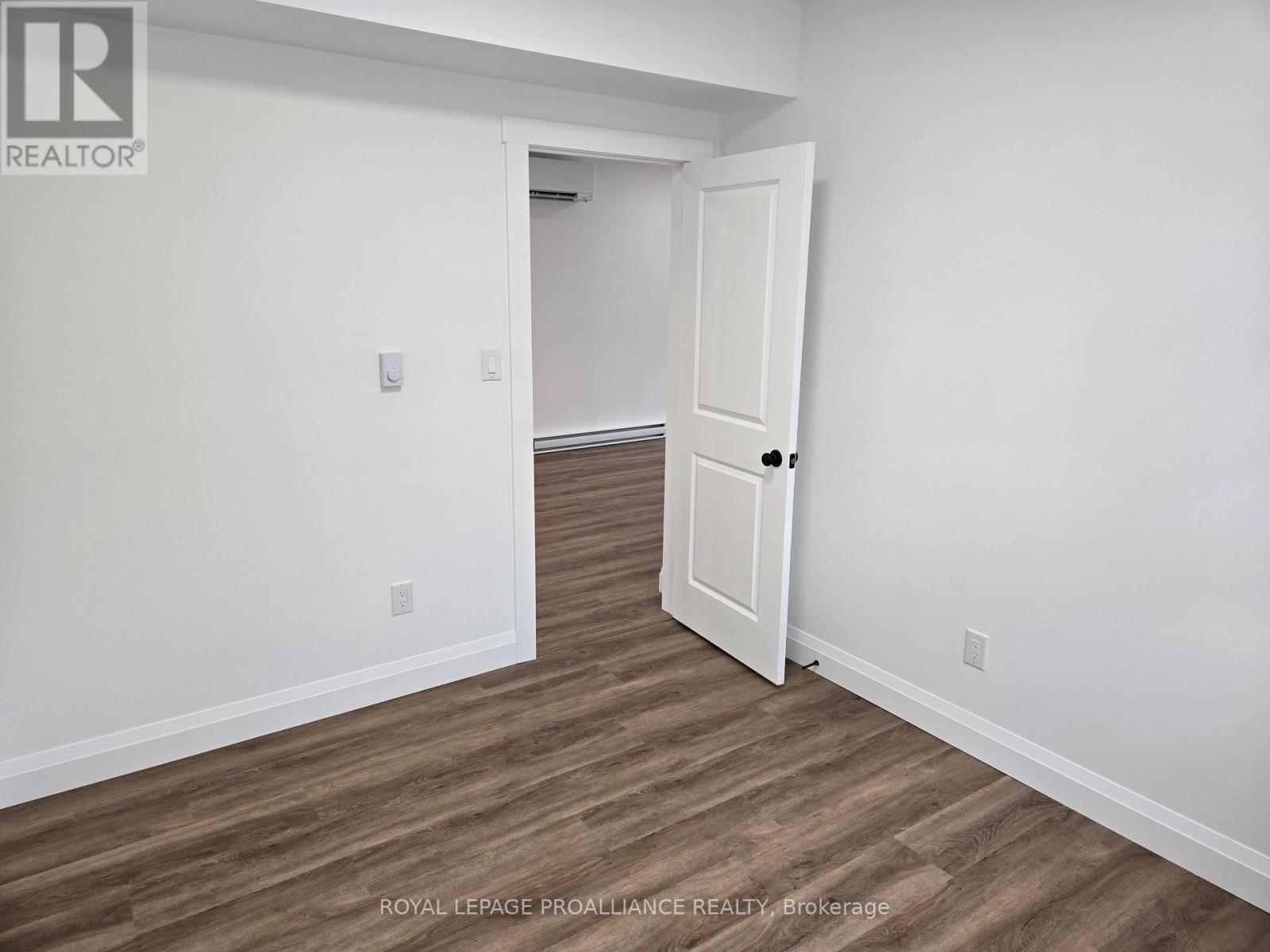 4 - 92 Lywood Street, Belleville, Ontario  K0K 1K0 - Photo 13 - X12776772