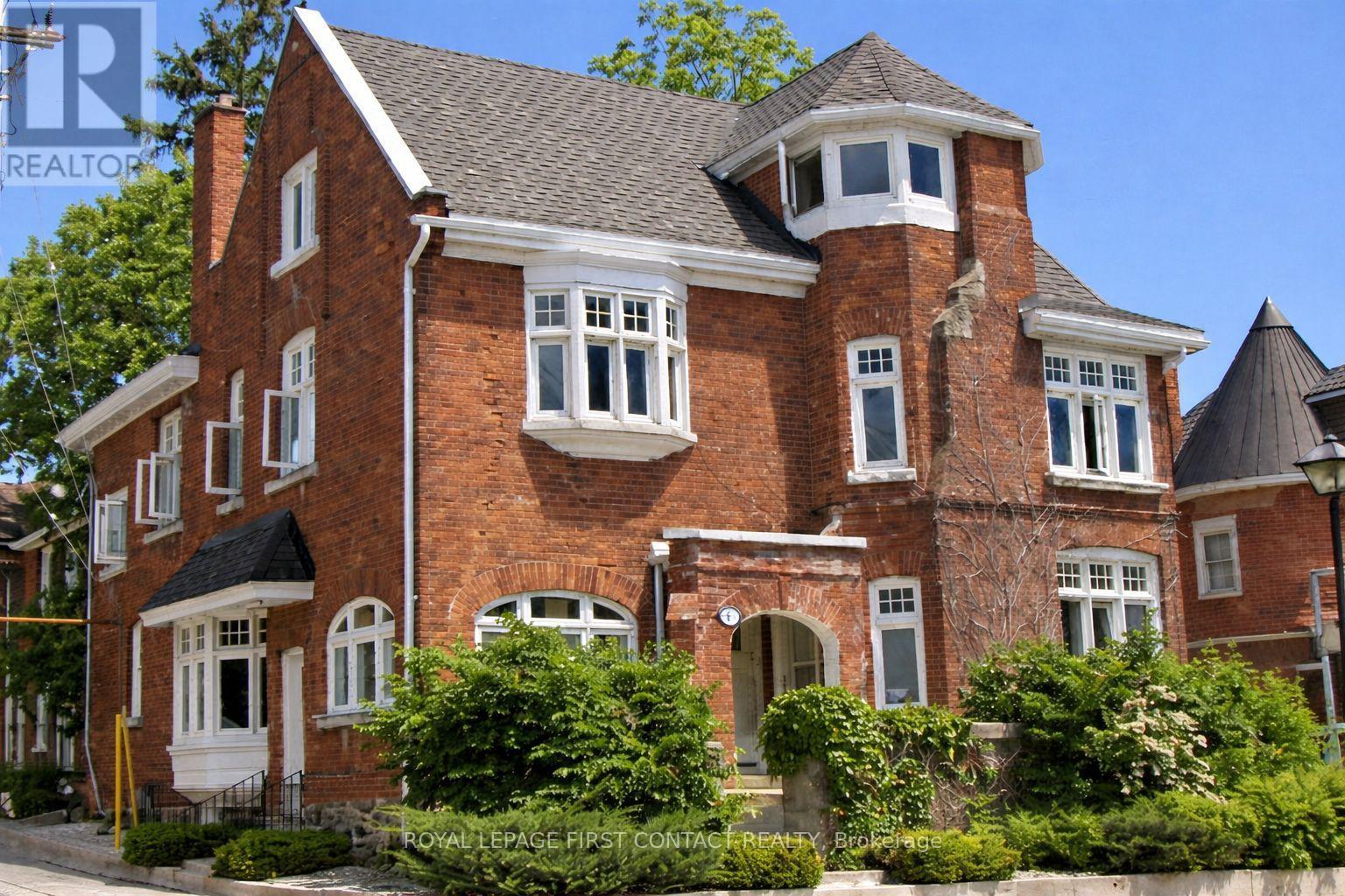 1 - 9 POYNTZ STREET, Barrie, Ontario