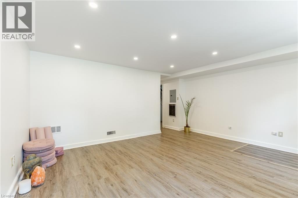 21 Bold Street, Hamilton, Ontario  L8P 1T3 - Photo 27 - 40814800