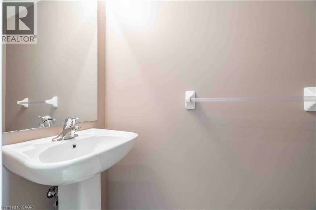 7248 Triumph Lane, Mississauga, Ontario  L5N 0C5 - Photo 3 - 40814468