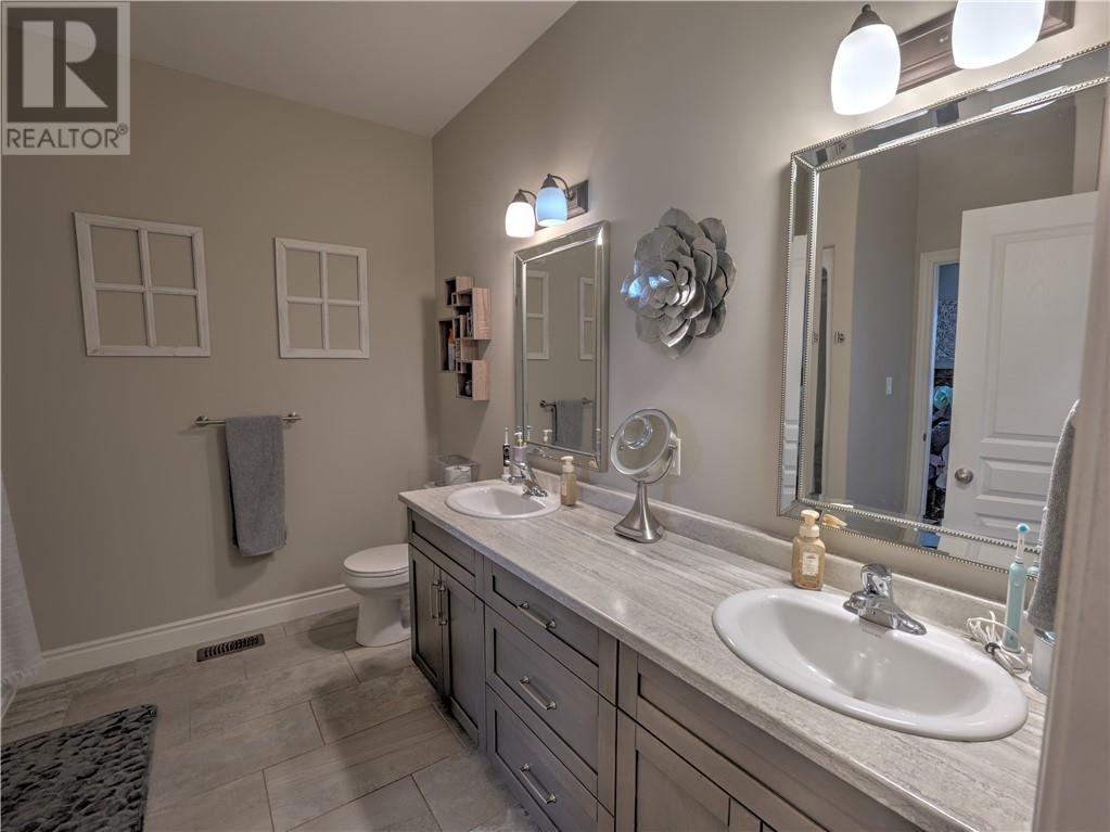 1093 Cloverdale Court, Blezard Valley, Ontario  P0M 1E0 - Photo 19 - 2126905