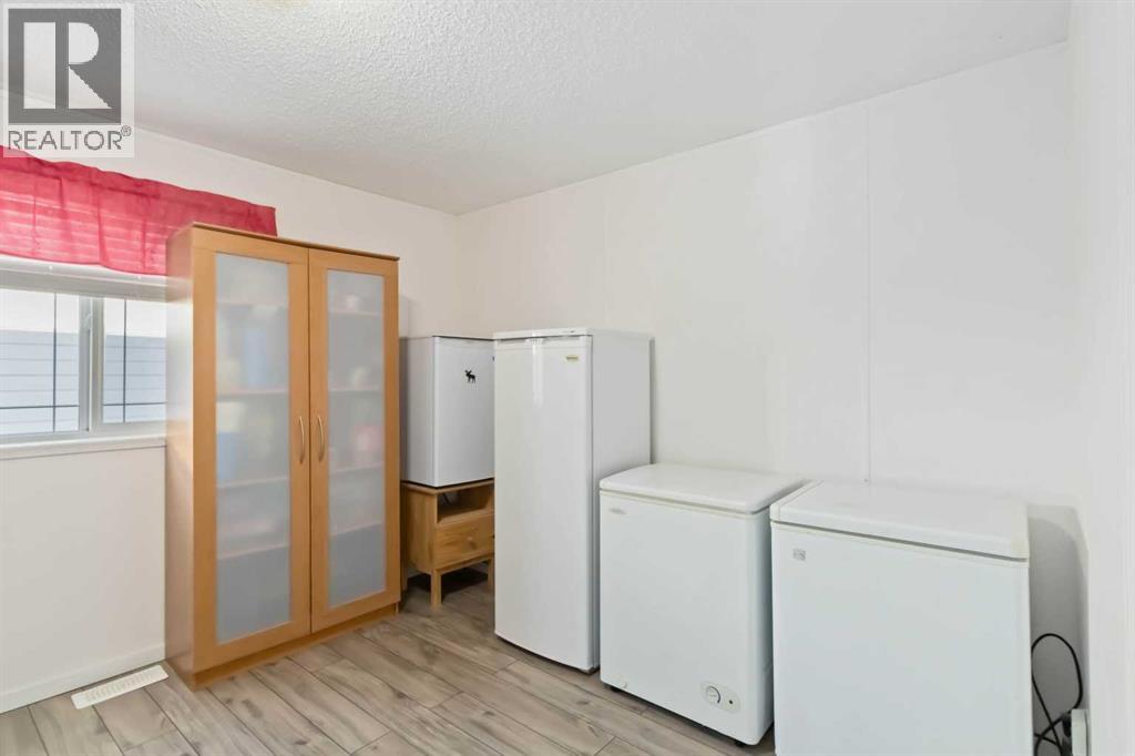 129 Cedar Street, Fort Mcmurray, Alberta  T9K 0J8 - Photo 19 - A2277300