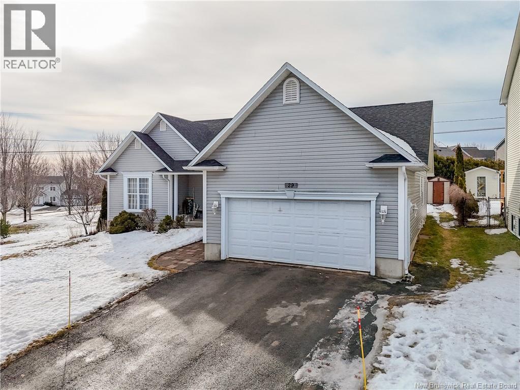 29 Poets Lane, Fredericton, New Brunswick  E3B 9P8 - Photo 3 - NB135142