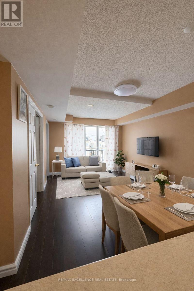 2033 - 3043 Finch Avenue W, Toronto, Ontario  M9M 0A4 - Photo 2 - W12916772