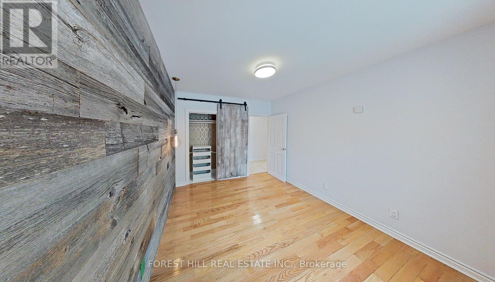 Main - 32 Rotherham Avenue, Toronto, Ontario  M6M 1M2 - Photo 11 - W12916808