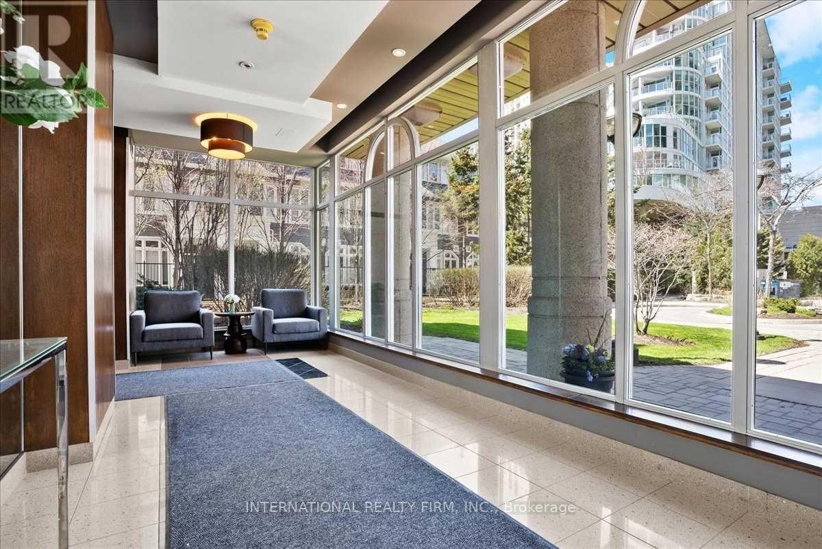 Ph502 - 80 Palace Pier Court, Toronto, Ontario  M8V 4C1 - Photo 14 - W12916810