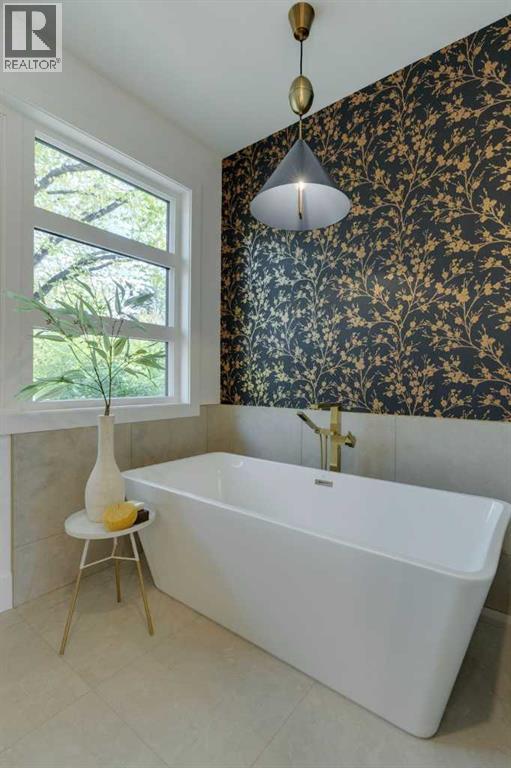 3444 Lane Crescent SW, Calgary, Alberta  T3E 5X2 - Photo 29 - A2279234