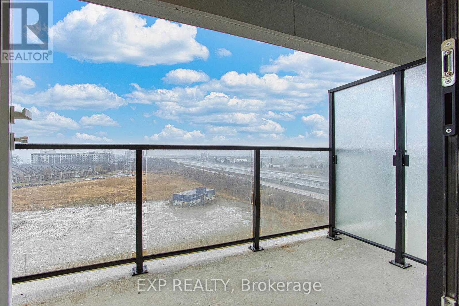 711 - 461 Green Road, Hamilton, Ontario  L8E 5B4 - Photo 17 - X12916778