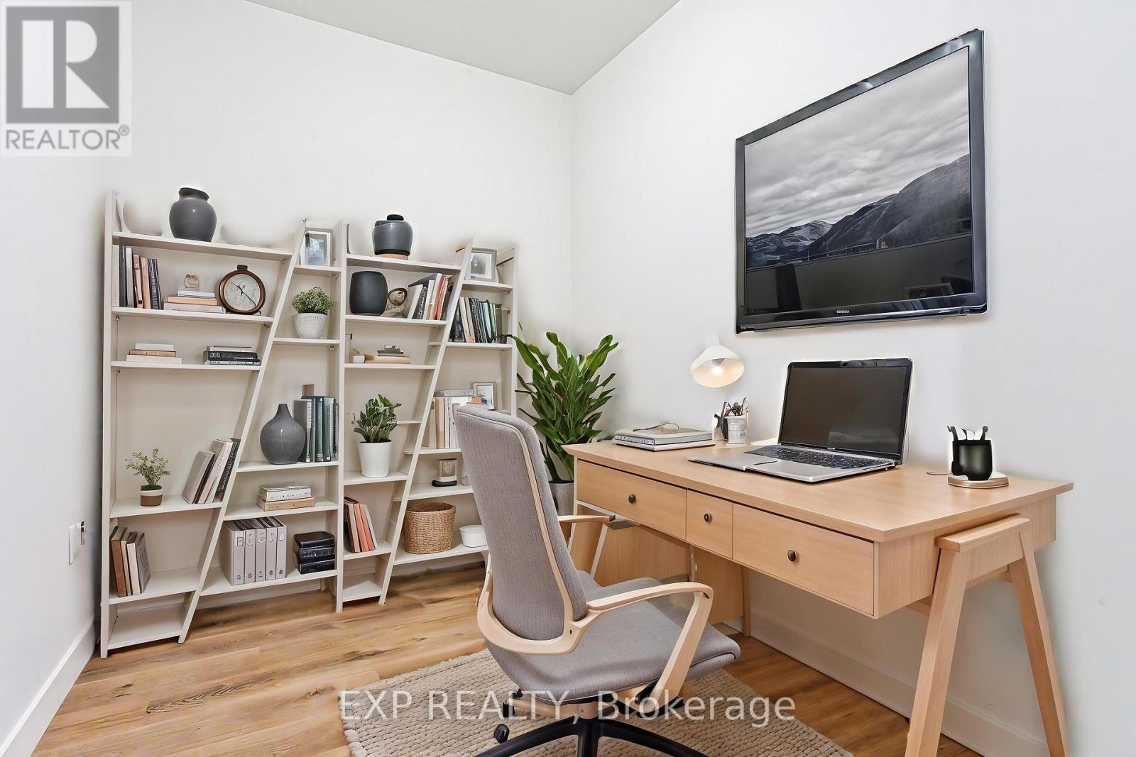 711 - 461 Green Road, Hamilton, Ontario  L8E 5B4 - Photo 4 - X12916778