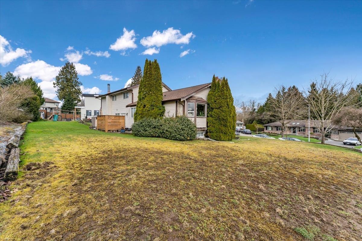 5737 190 Street, Surrey, British Columbia  V3S 7M5 - Photo 10 - R3092326