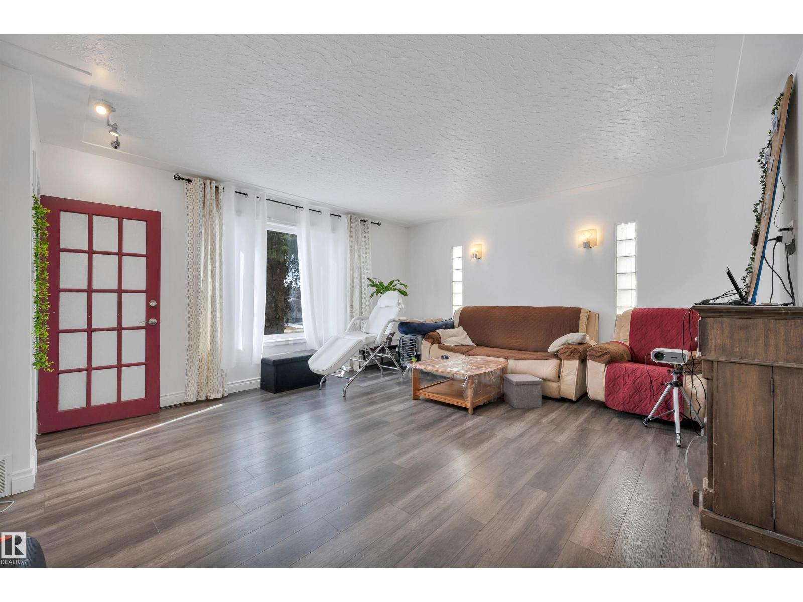 12436 75 St Nw, Edmonton, Alberta  T5B 2C2 - Photo 7 - E4478860